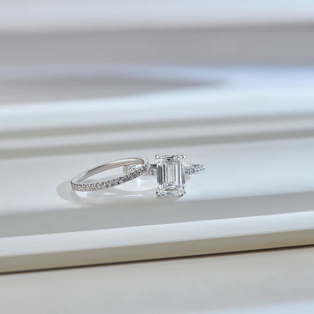 Dual Harmony Emerald Solitaire Diamond Ring - Image 14